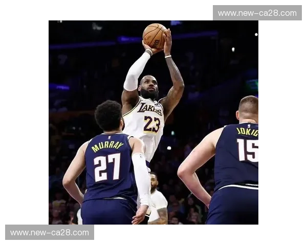 绝杀之巅的众神黄昏:2009年湖人与热火的曼巴神迹与闪电交锋 绝杀之巅的众神黄昏:2009年湖人与热火的曼巴神迹与闪电交锋